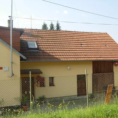 Apartment Apartma U Hovorku Zupanovice